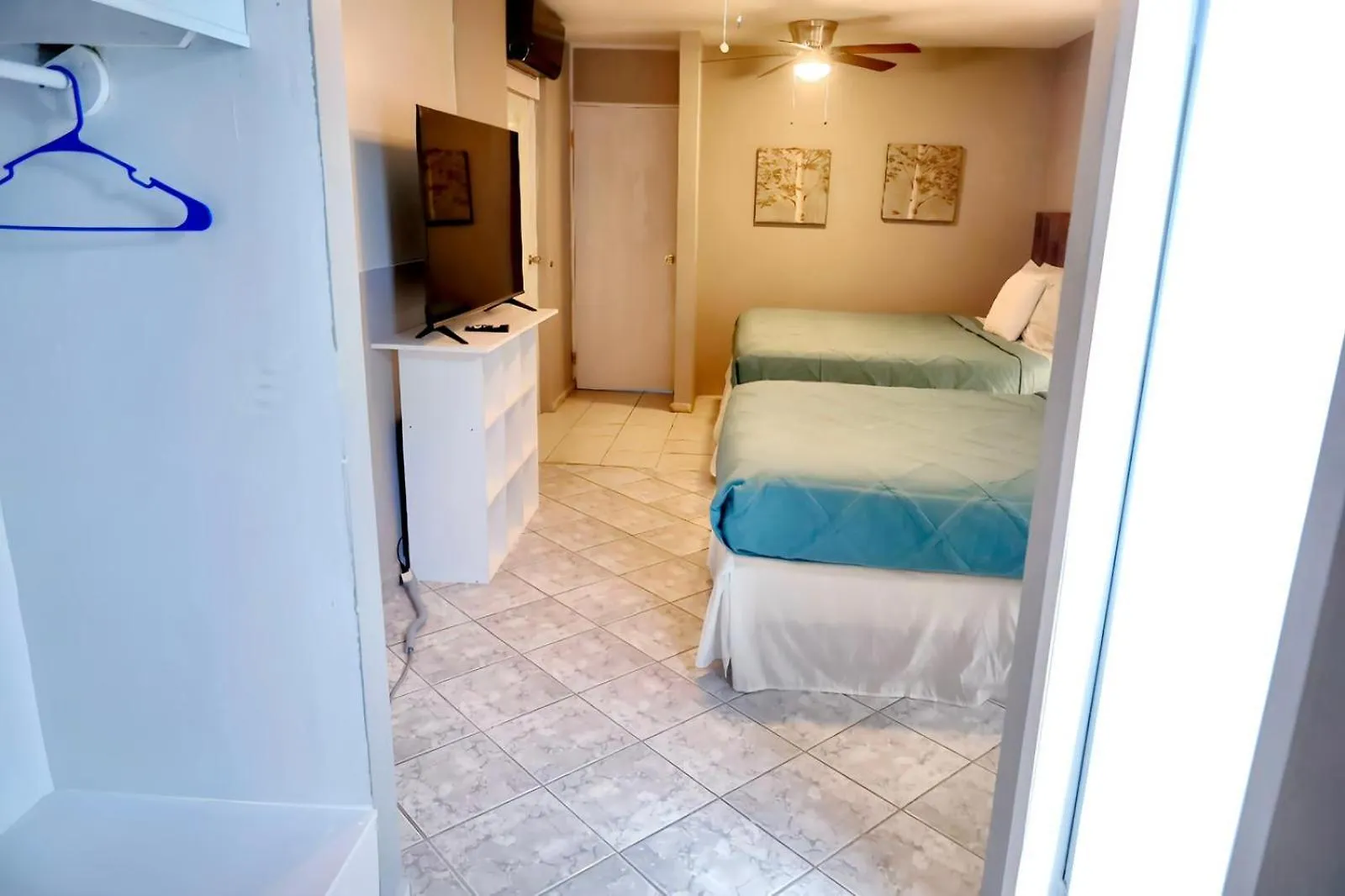 Grand Monseratte House Carolina 0*,  Puerto Rico